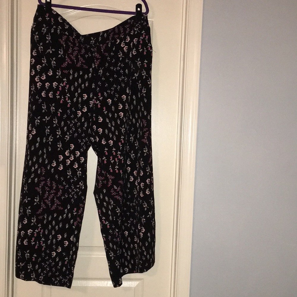 Floral wide leg pant